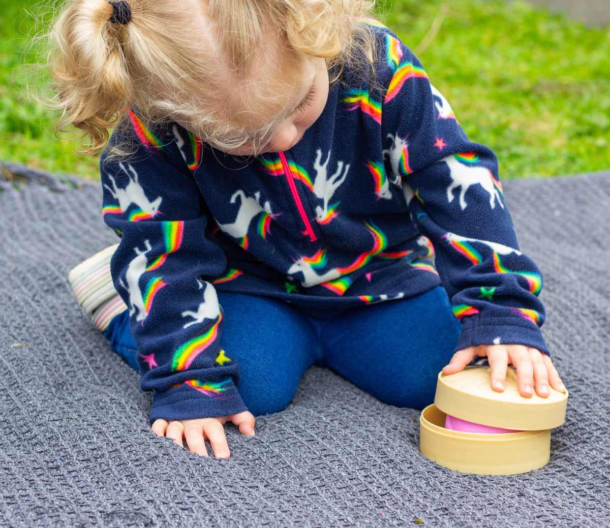 Scrunchems Dumpling Groovy Squishy Fidget Toy