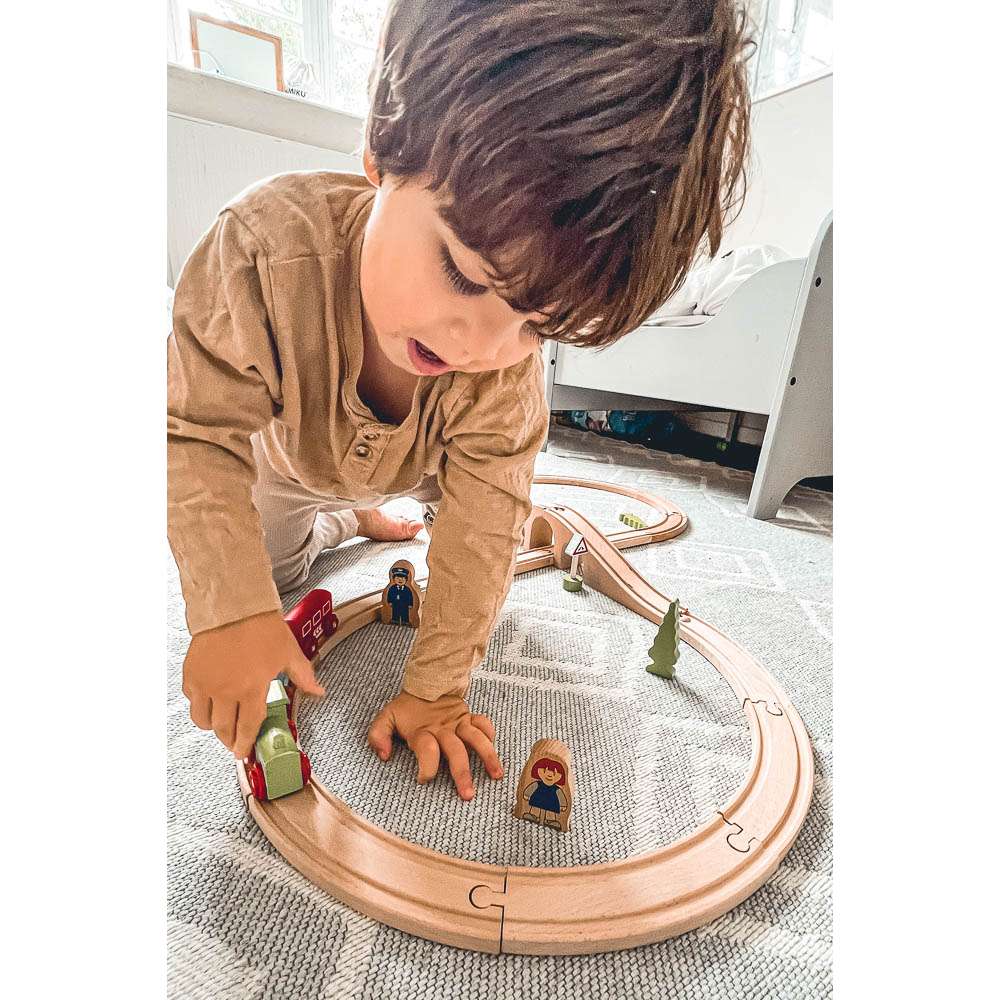 Bigjigs Rail Figure of Eight Wooden Train Set