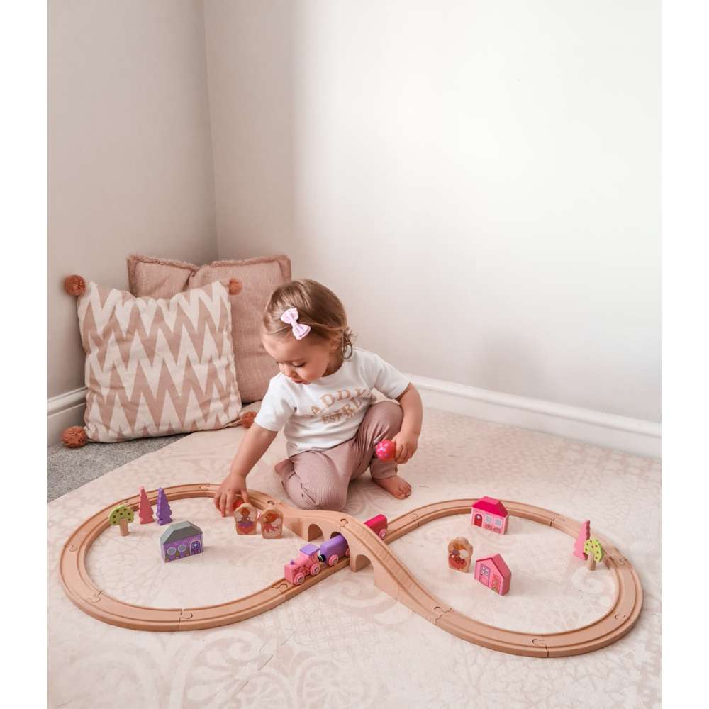 Bigjigs Rail Fairy Figure of Eight Wooden Train Set