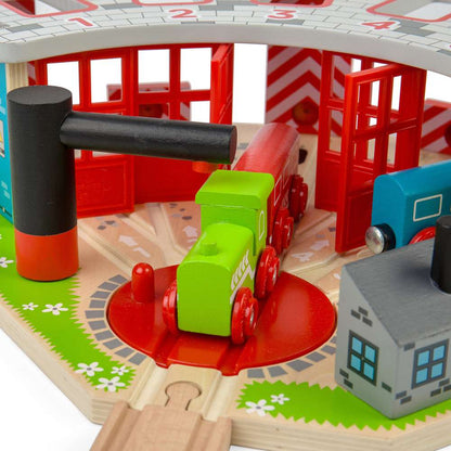 Bigjigs Rail Five Way Engine Shed Wooden Train Accessory