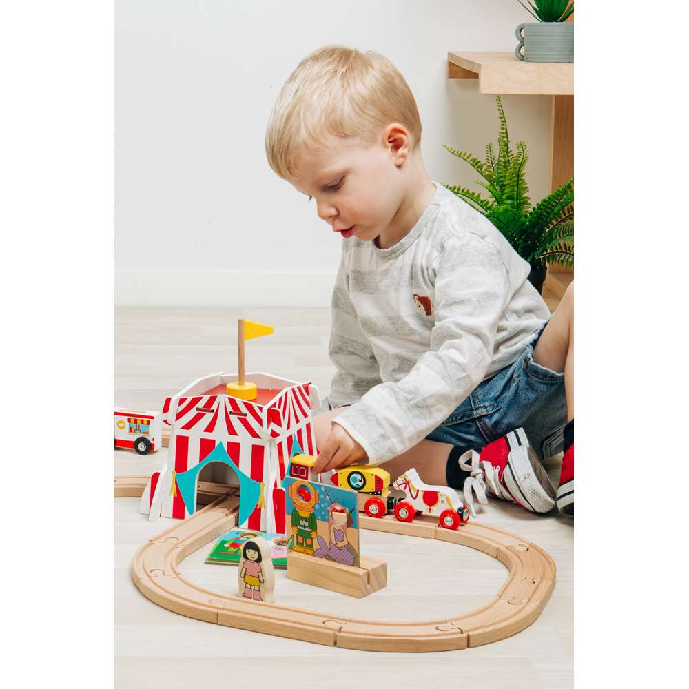 Bigjigs Rail Fun Fair Train Set