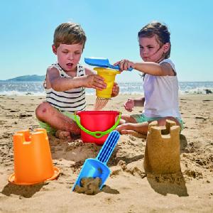 Hape 5-in-1 Beach Set