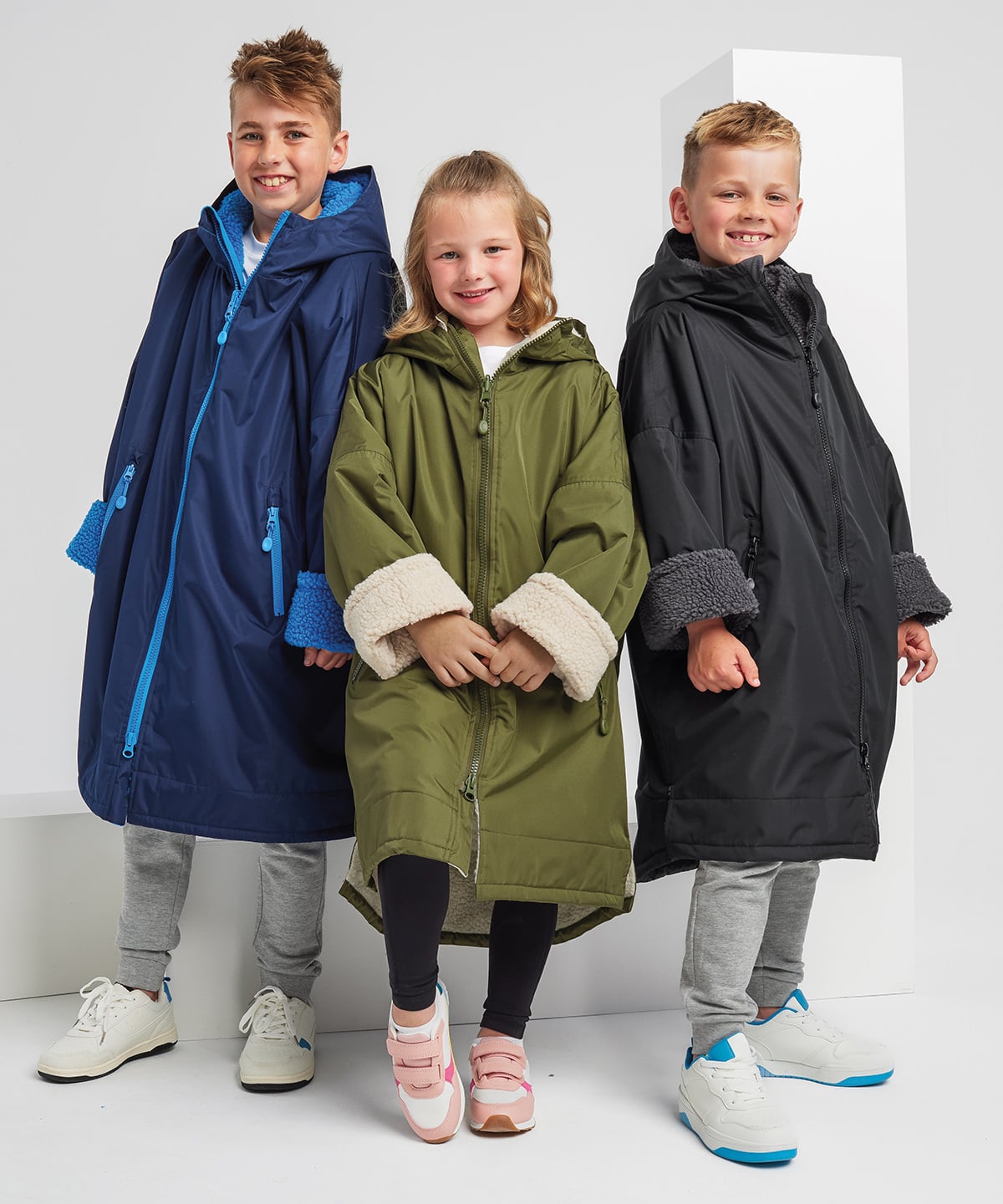 TriDri TR80B Kids All Seasons Waterproof Changing Robe